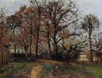 地味なシーン Painting - 丘の上の木々 ルーブシエンヌの秋の風景 1872年 カミーユ・ピサロ
